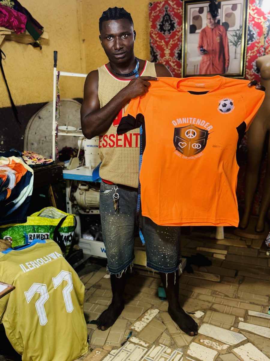 Custom Ilerioluwa academy jersey with crest branding